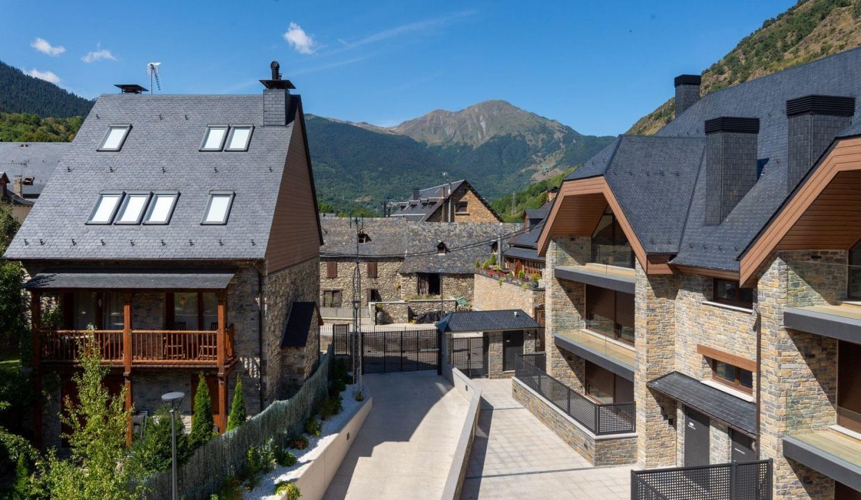 Promoción Residencial Es Pletieus, obra nueva en Escunhau (Revista)