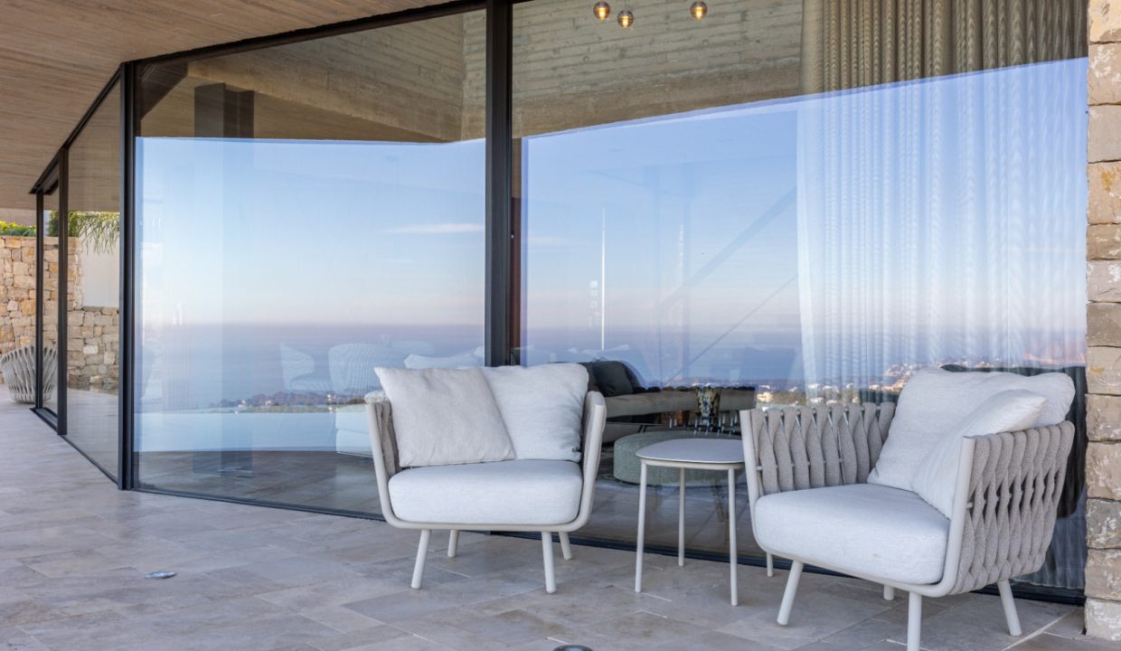 Promoción Villa en los serenos bosques de Benissa, obra nueva en Benisa (Revista)