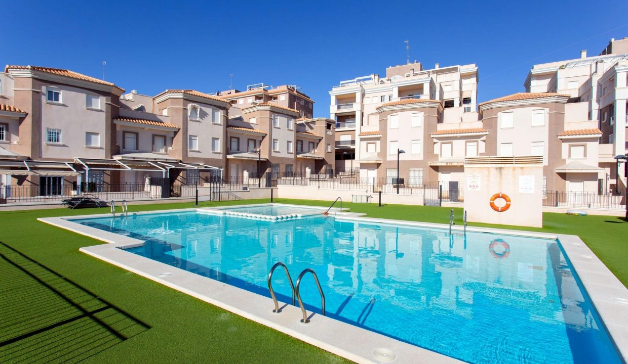 Promoción Villa Mediterráneo, obra nueva en Santa Pola (Revista)
