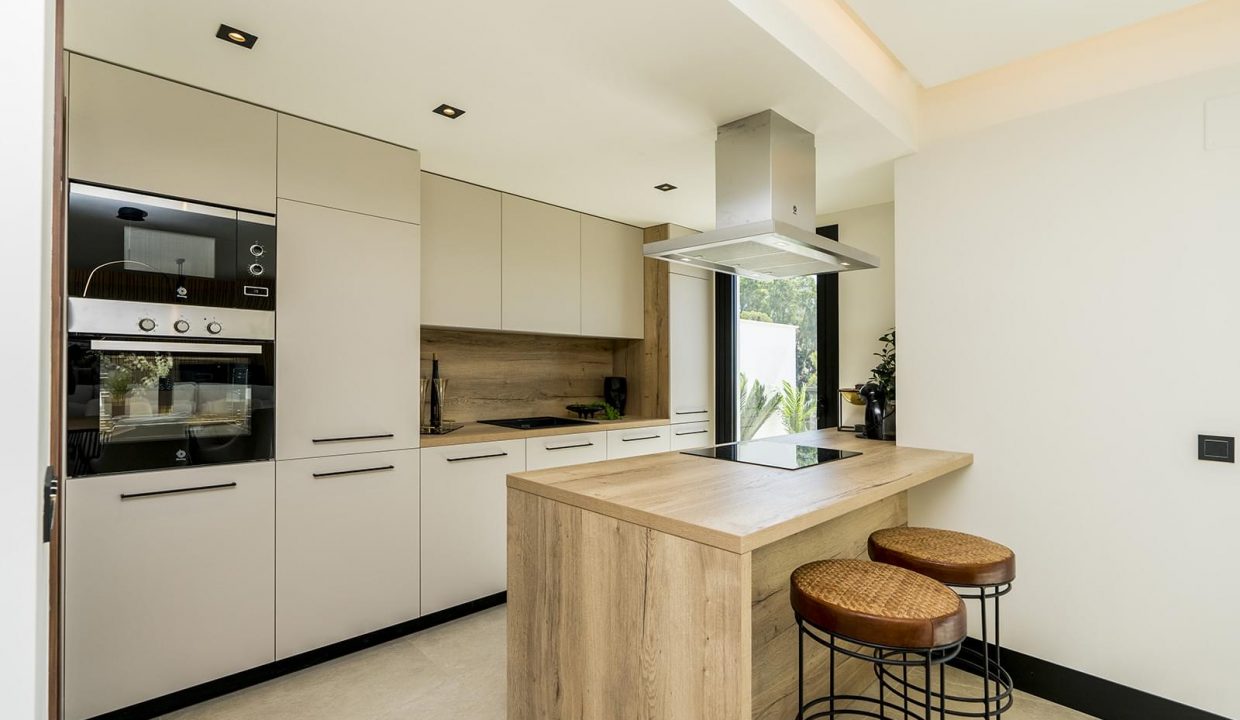 Promoción Marbella Lake, obra nueva en Marbella (Revista)