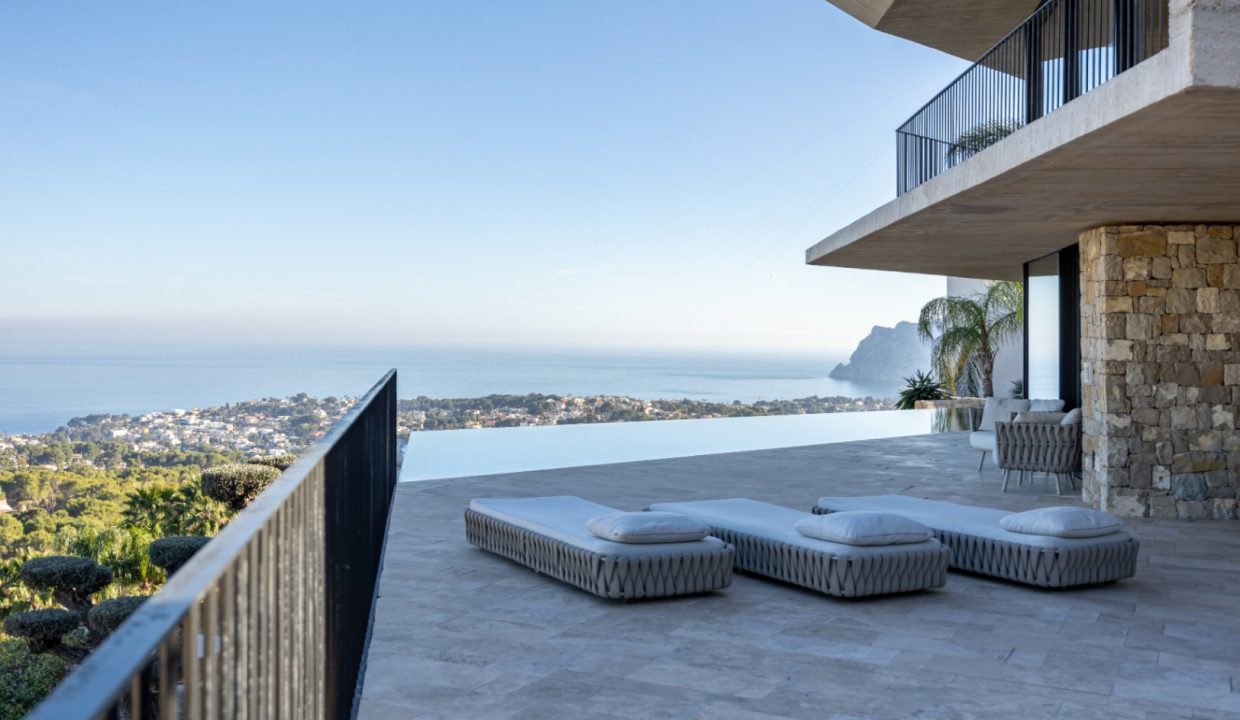 Promoción Villa en los serenos bosques de Benissa, obra nueva en Benisa (Revista)