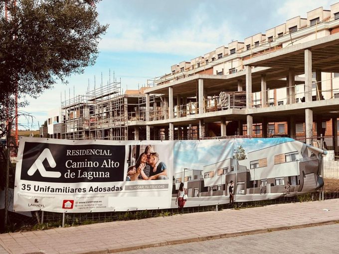 Promoción Residencial Camino Alto de Laguna, obra nueva en La Cistérniga (Revista)