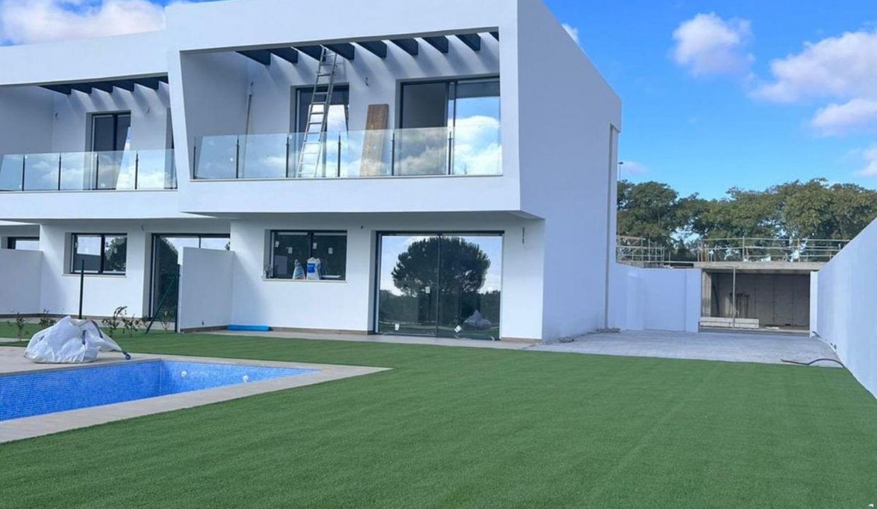 Promoción Residencial Villanueva Golf Fase IV, obra nueva en Barrio de Jarana (Revista)