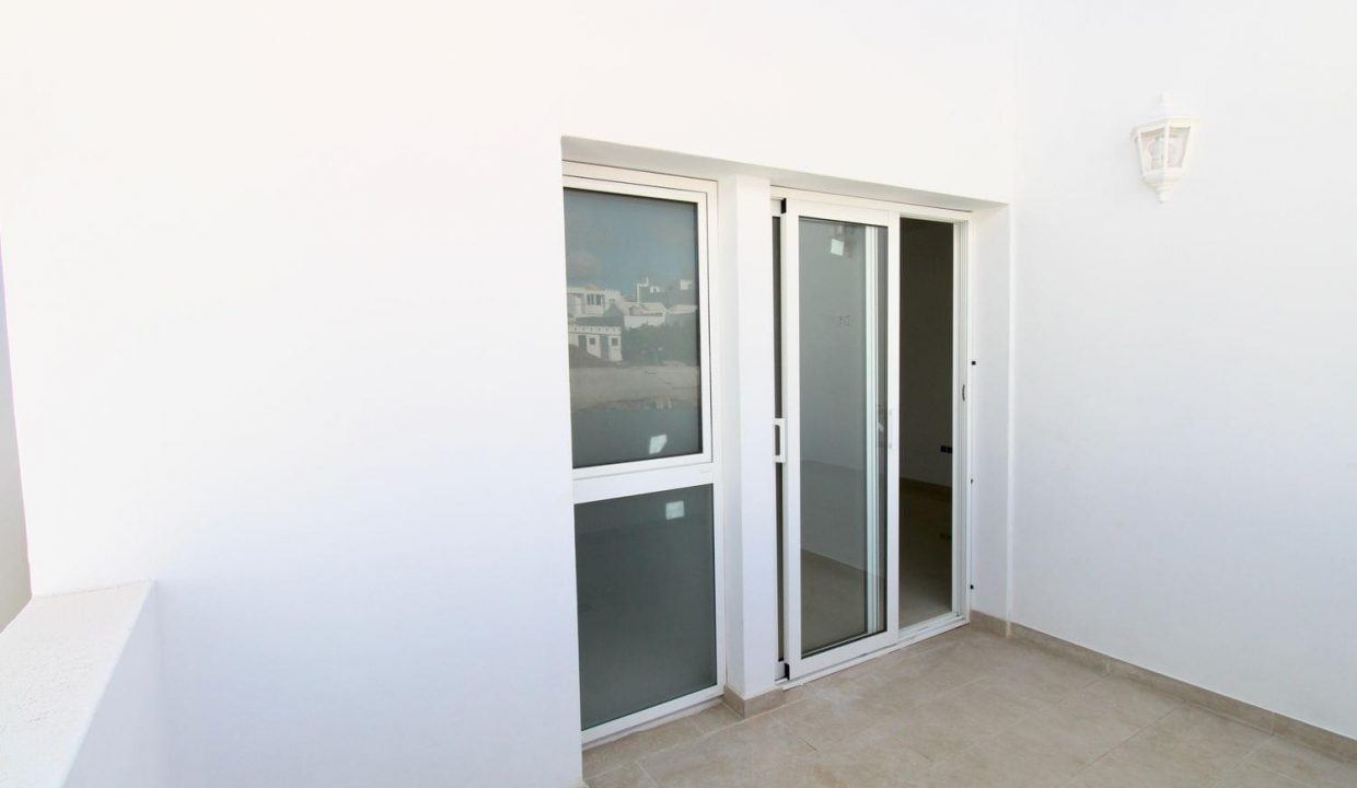 Promoción 4 dúplex en San Bartolomé, obra nueva en San Bartolomé (Revista)