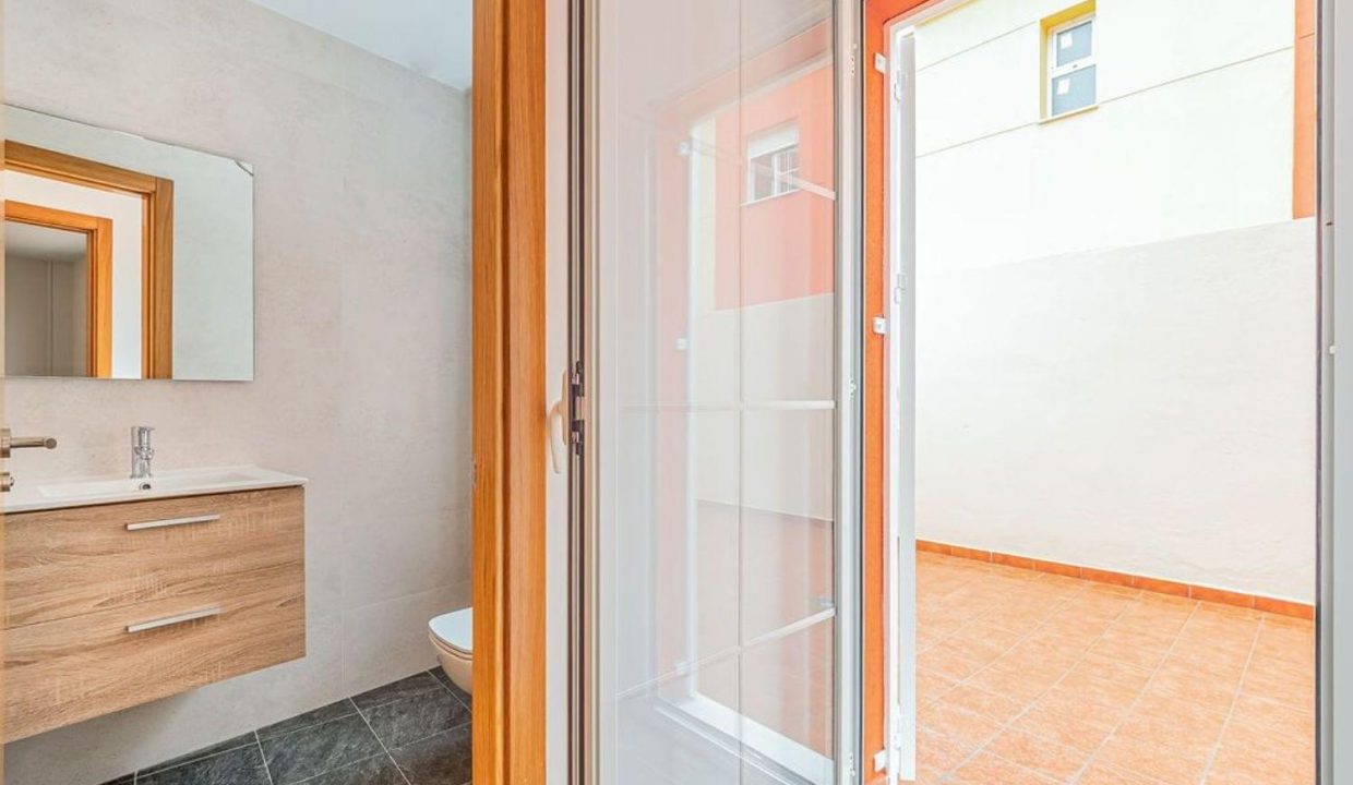 Promoción Adosados en Aljaraque, obra nueva en Corrales (Revista)