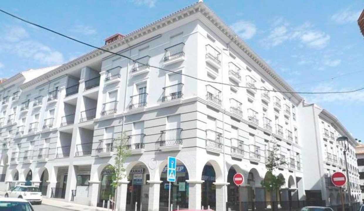 Promoción BAZA, obra nueva en Baza (Revista)
