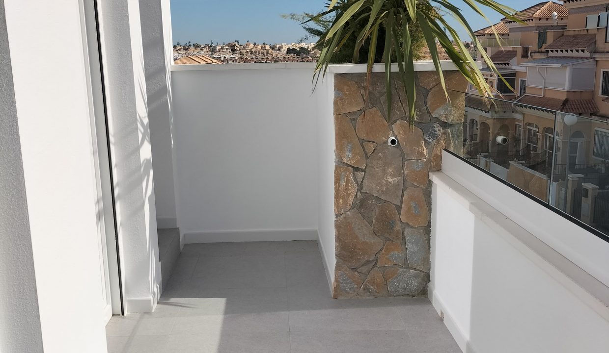 Promoción Residencial Atomium, obra nueva en Orihuela (Revista)