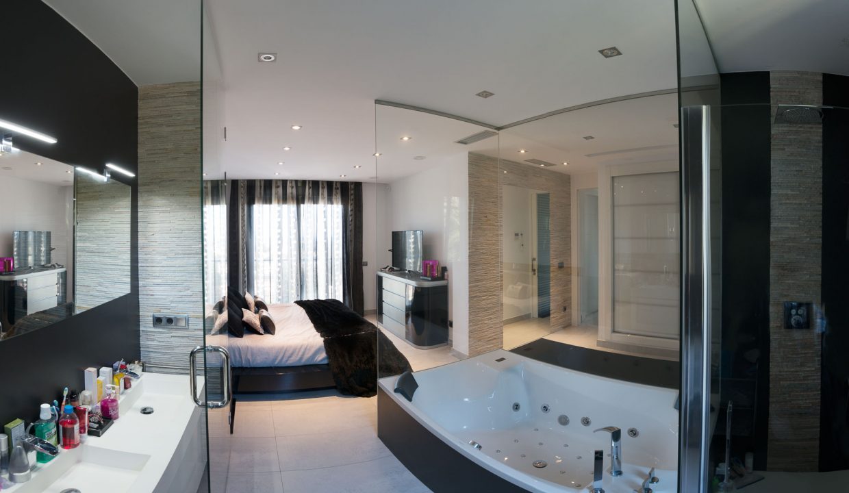 Promoción Excepcional villa de lujo, obra nueva en Calpe (Revista)