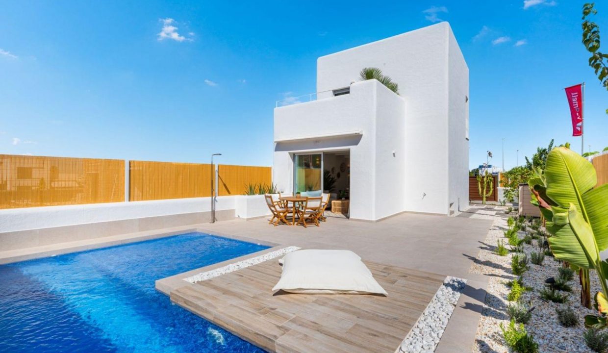 Promoción Villas en La Herrada, obra nueva en Los Montesinos (Revista)