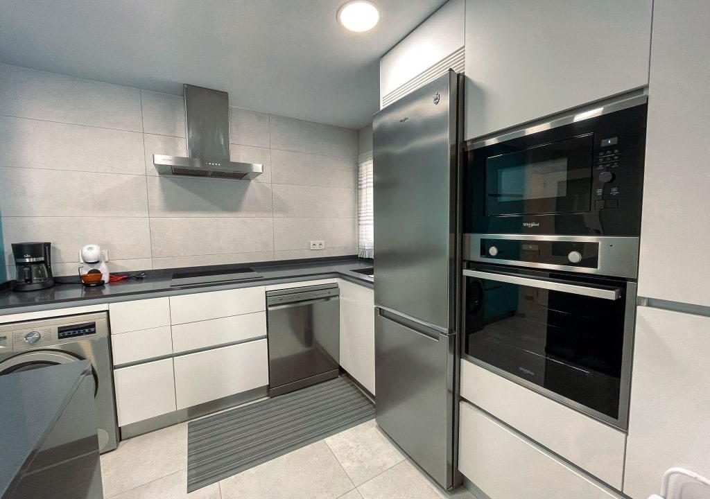 Promoción Magnífico apartamento con vistas al mar, obra nueva en Benidorm (Revista)