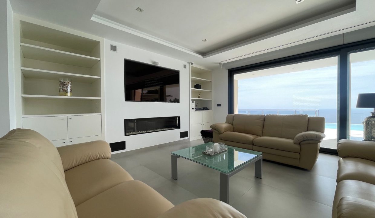 Promoción Excepcional villa de estilo moderno, obra nueva en Altea (Revista)