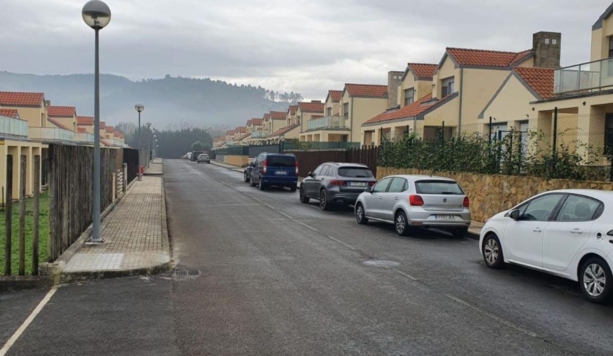 Promoción Urbanización La Joya de Hazas, obra nueva en Hazas de Cesto (Revista)