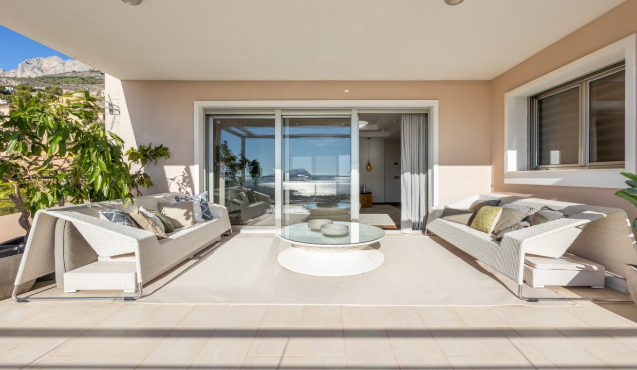 Promoción Villa con imponentes vistas a la bahía, obra nueva en Altea (Revista)