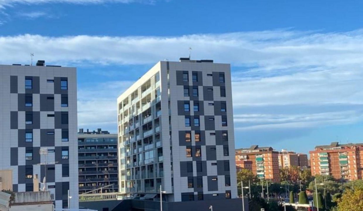 Promoción Alfons XII, obra nueva en Badalona (Revista)