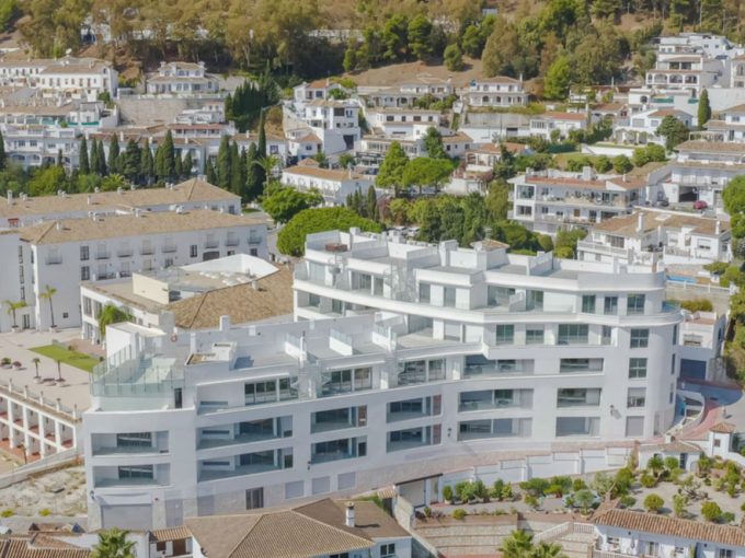 Promoción Residencial Inbisa, obra nueva en Mijas (Revista)
