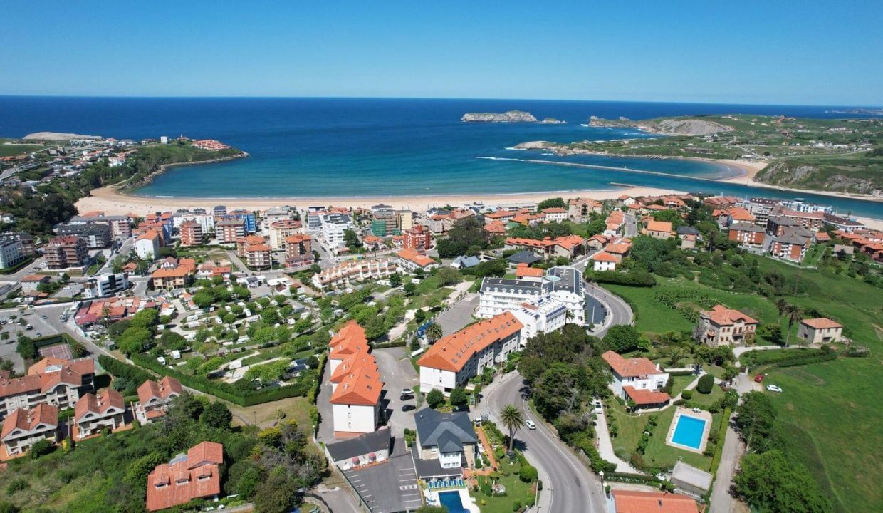 Promoción Quinta Atlántica, obra nueva en Suances (Revista)