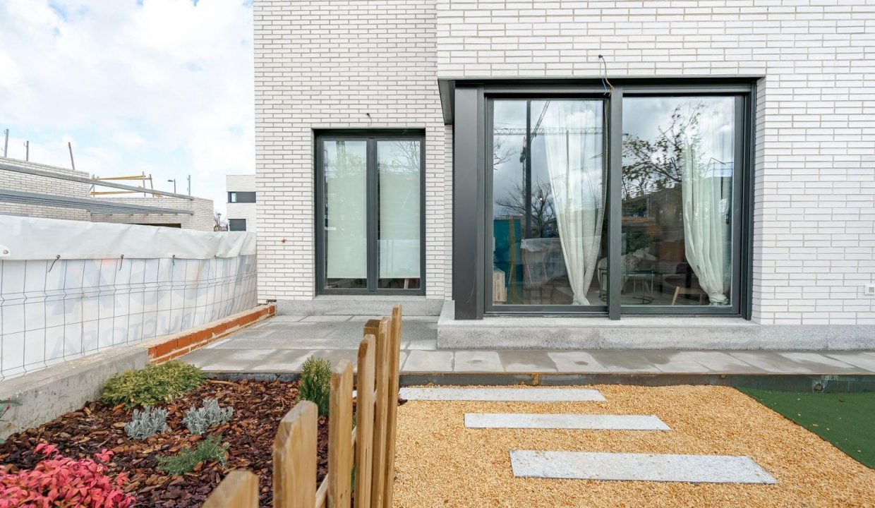 Promoción Residencial Poetas de Villalbilla, obra nueva en Los Hueros (Revista)