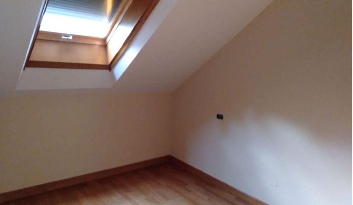 Promoción Residencial Camari�as, obra nueva en Cedeira (Revista)