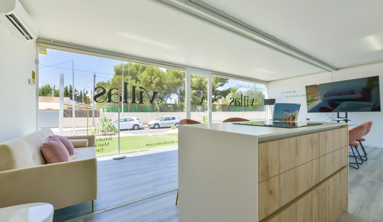 Promoción Villas de la Font, obra nueva en San Juan de Alicante (Revista)