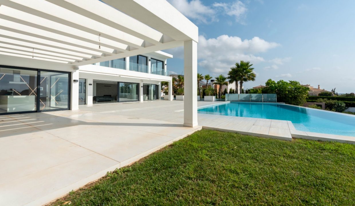 Promoción Villa con un oasis de tranquilidad, obra nueva en Benitachell (Revista)