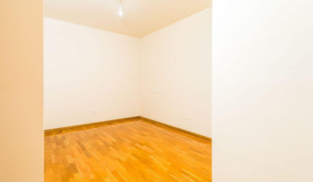 Promoción Promoción de Viviendas en C/ Emilio González López, obra nueva en Malpica (Revista)
