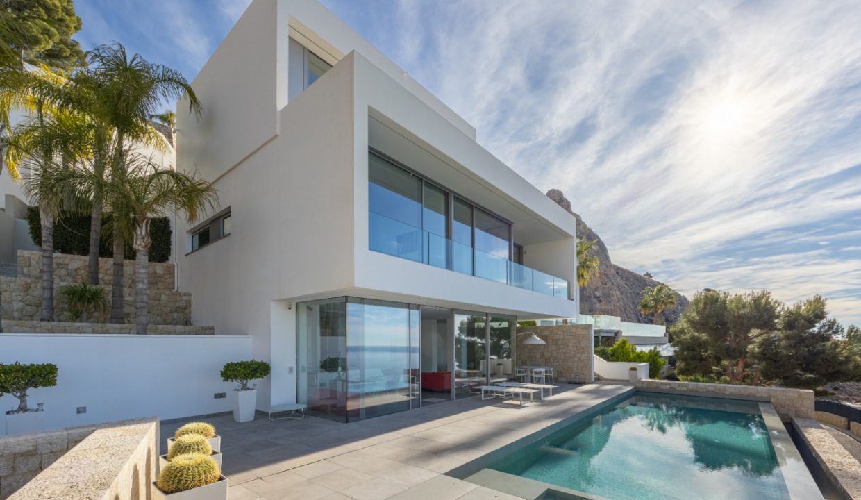 Promoción Villa con impresionantes vistas al mar, obra nueva en Altea (Revista)
