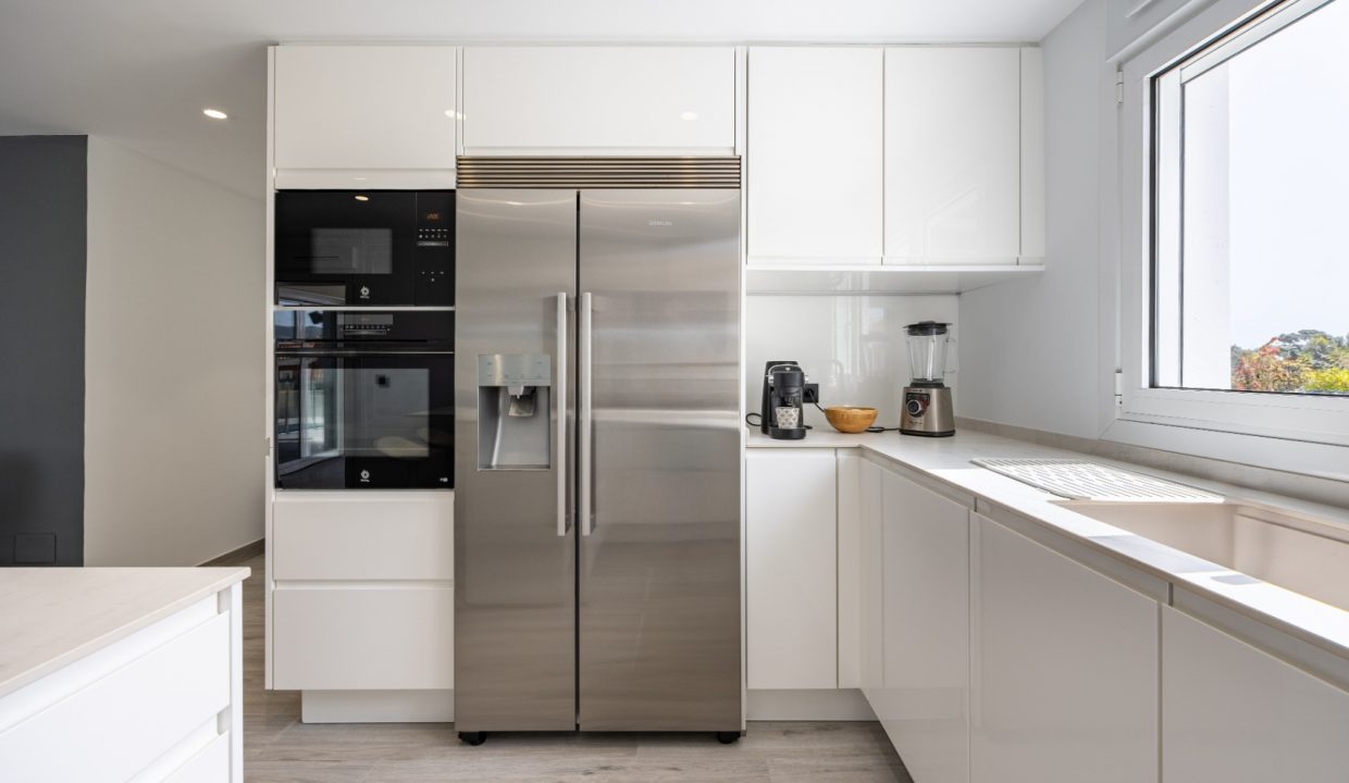 Promoción Hermosa villa moderna, obra nueva en Altea (Revista)