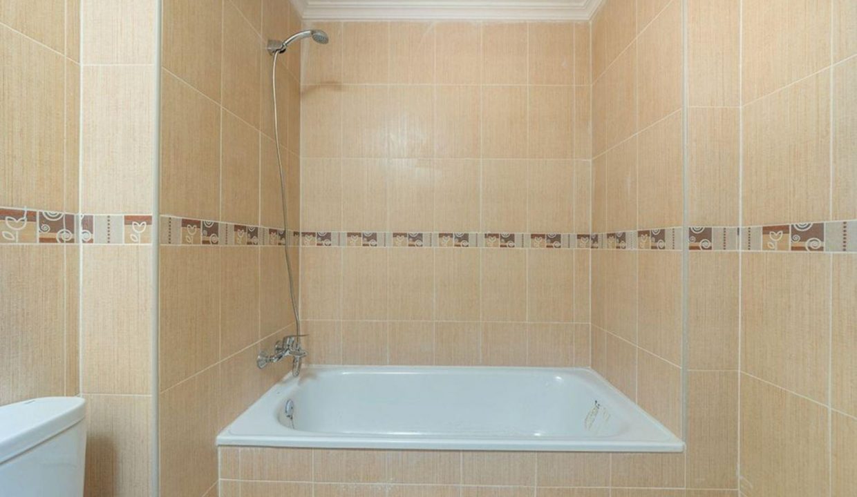 Promoción Urbanización Las Palmeras, obra nueva en Seseña (Revista)