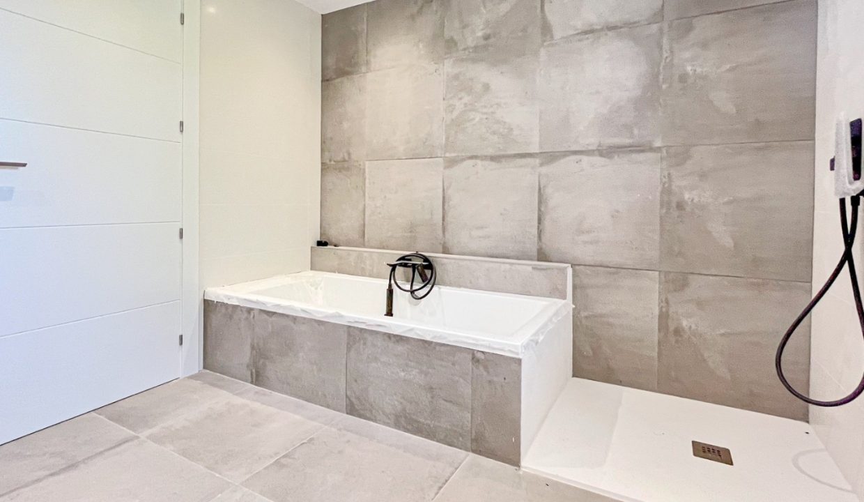 Promoción Fabulosa villa de estilo moderno, obra nueva en Altea (Revista)