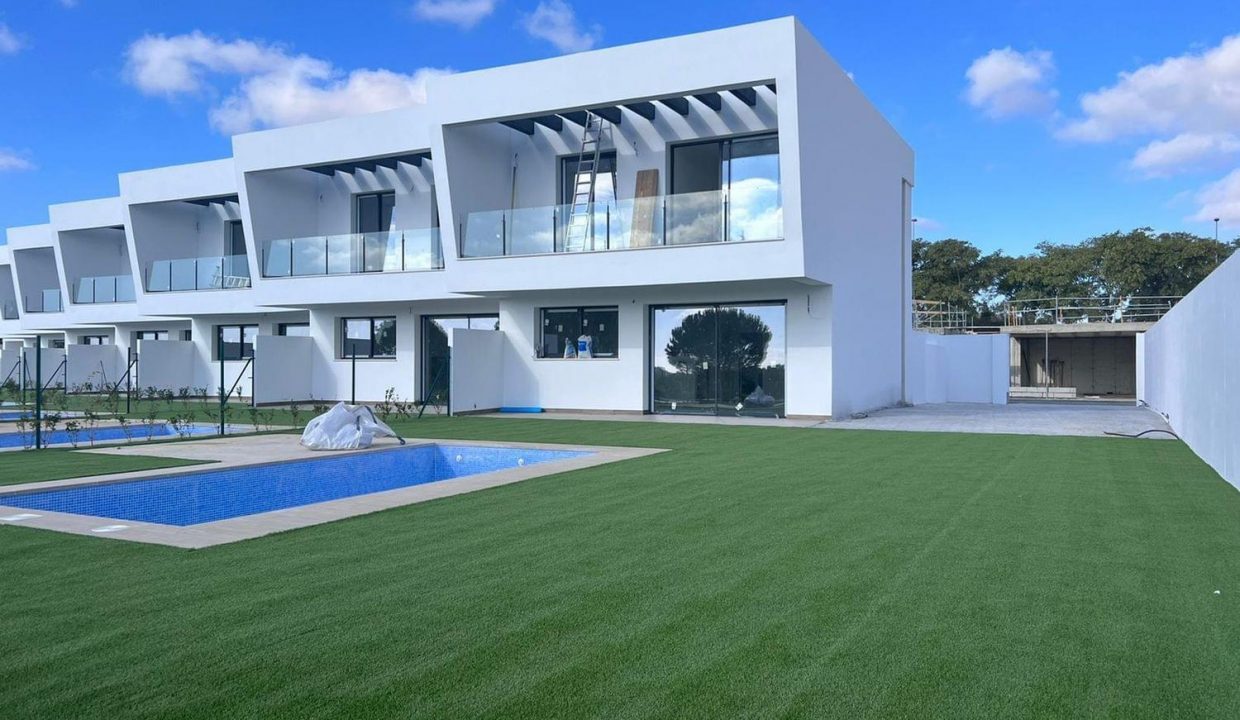 Promoción Residencial Villanueva Golf Fase IV, obra nueva en Barrio de Jarana (Revista)