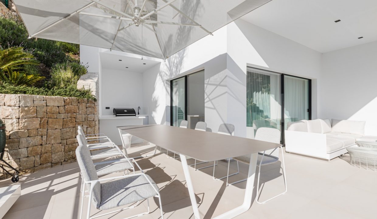 Promoción Villa excepcional en la prestigiosa zona de Mar Azul, obra nueva en Jávea (Revista)