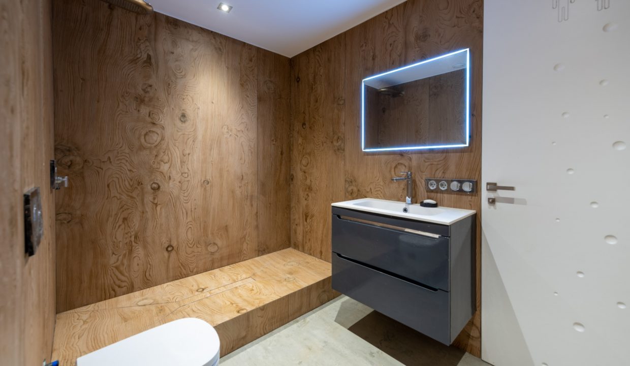 Promoción Villa con un oasis de tranquilidad, obra nueva en Benitachell (Revista)
