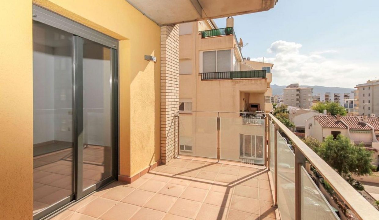 Promoción Av Nautilus - Roses, Girona -, obra nueva en Roses (Revista)