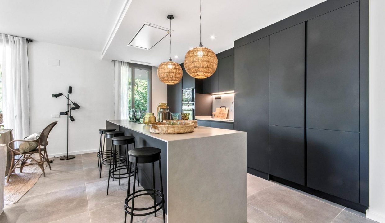 Promoción Infinitum Living, obra nueva en Far (Revista)