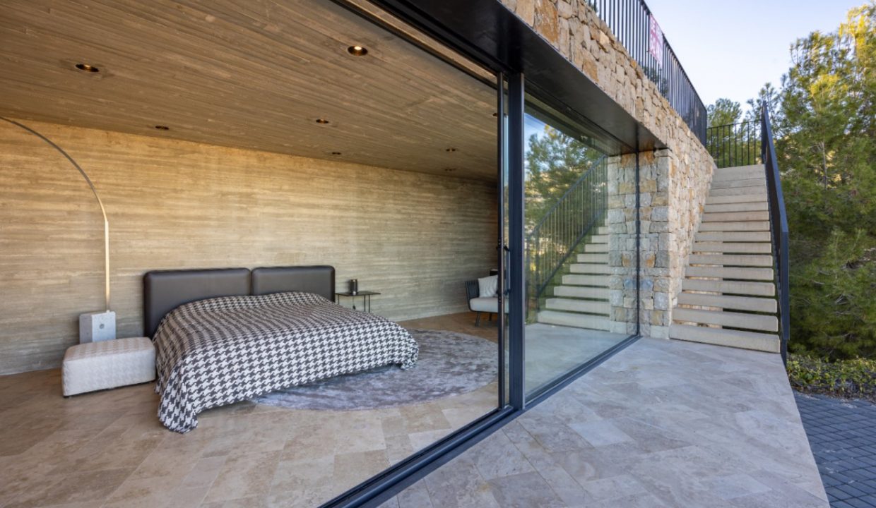 Promoción Villa en los serenos bosques de Benissa, obra nueva en Benisa (Revista)