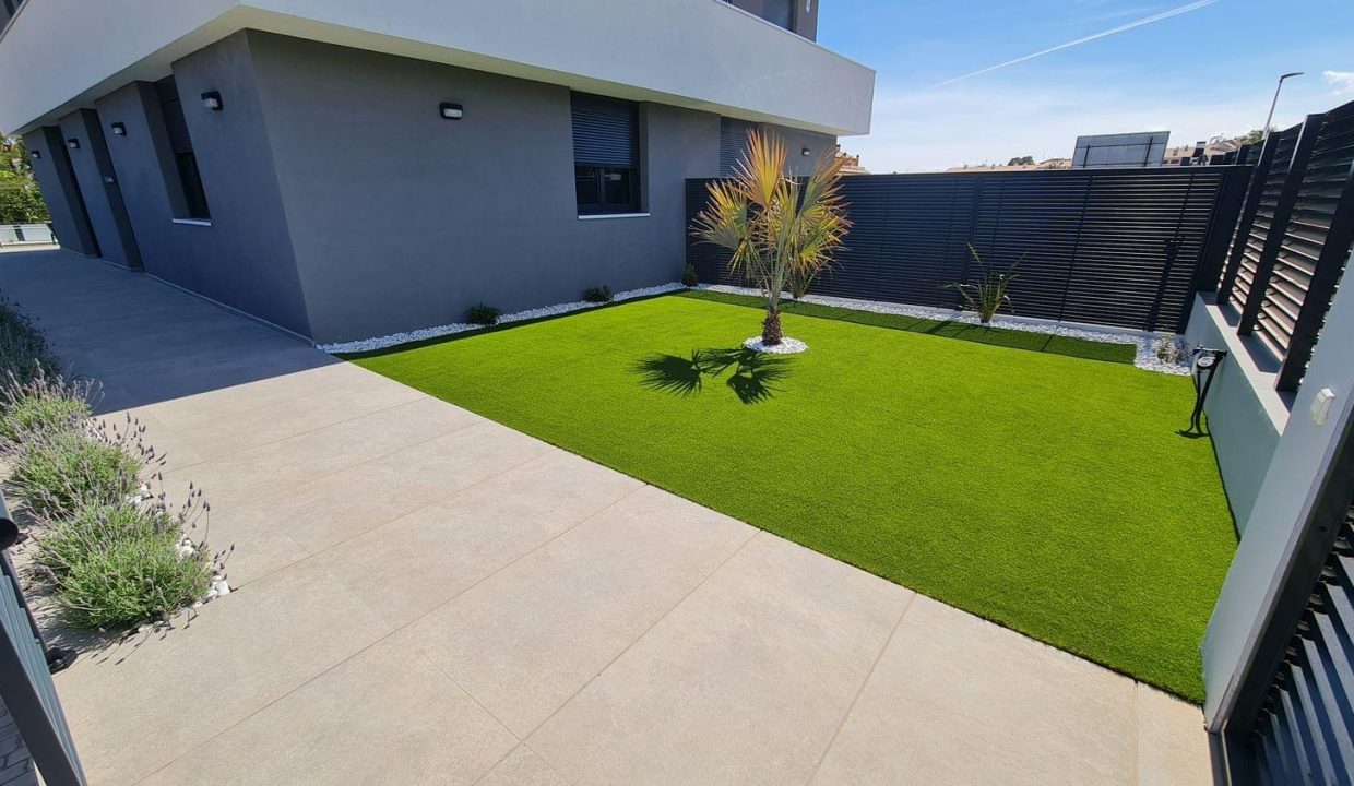 Promoción calle Roure 6, obra nueva en Alcocéber (Revista)