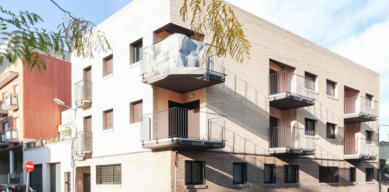 Promoción Marià Fortuny, obra nueva en Sant Boi de Llobregat (Revista)