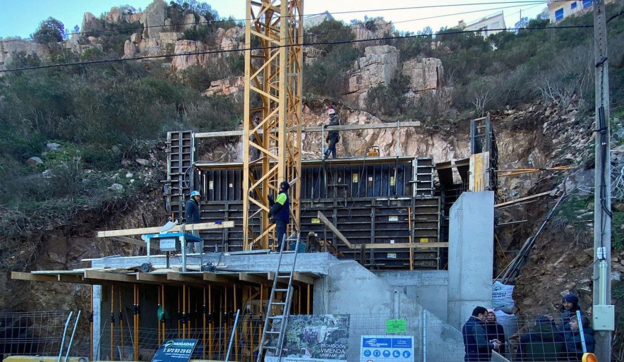 Promoción Begur, obra nueva en Begur (Revista)