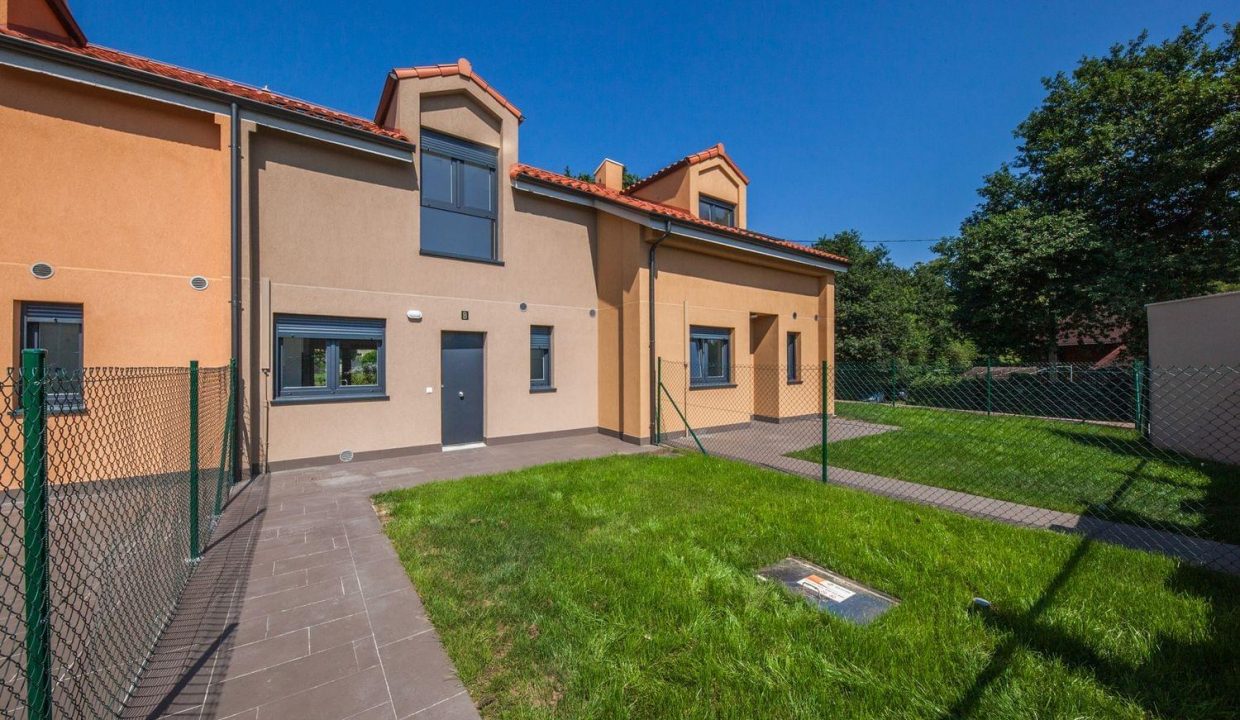 Promoción Urbanización Las Azaleas, obra nueva en La Belga Ceis (Revista)