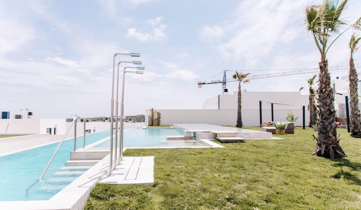 Promoción Residencial Oceanic, obra nueva en Rojales (Revista)