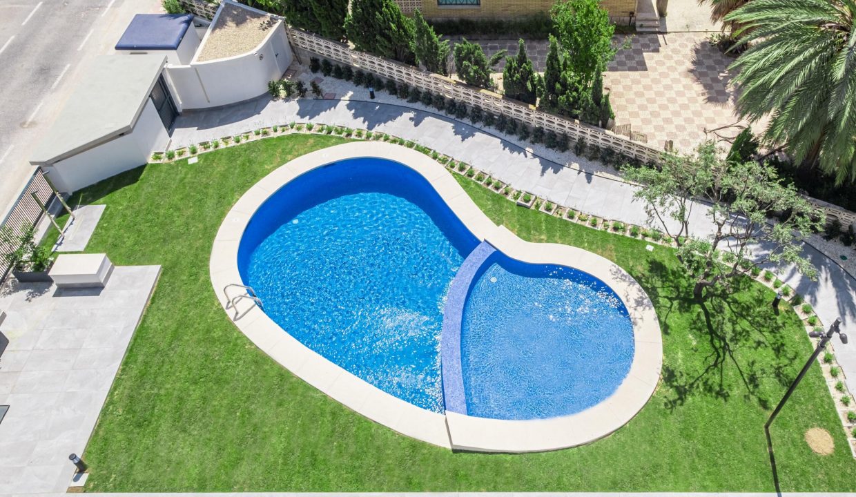 Promoción La Cumbre del Mar, obra nueva en Campello (Revista)