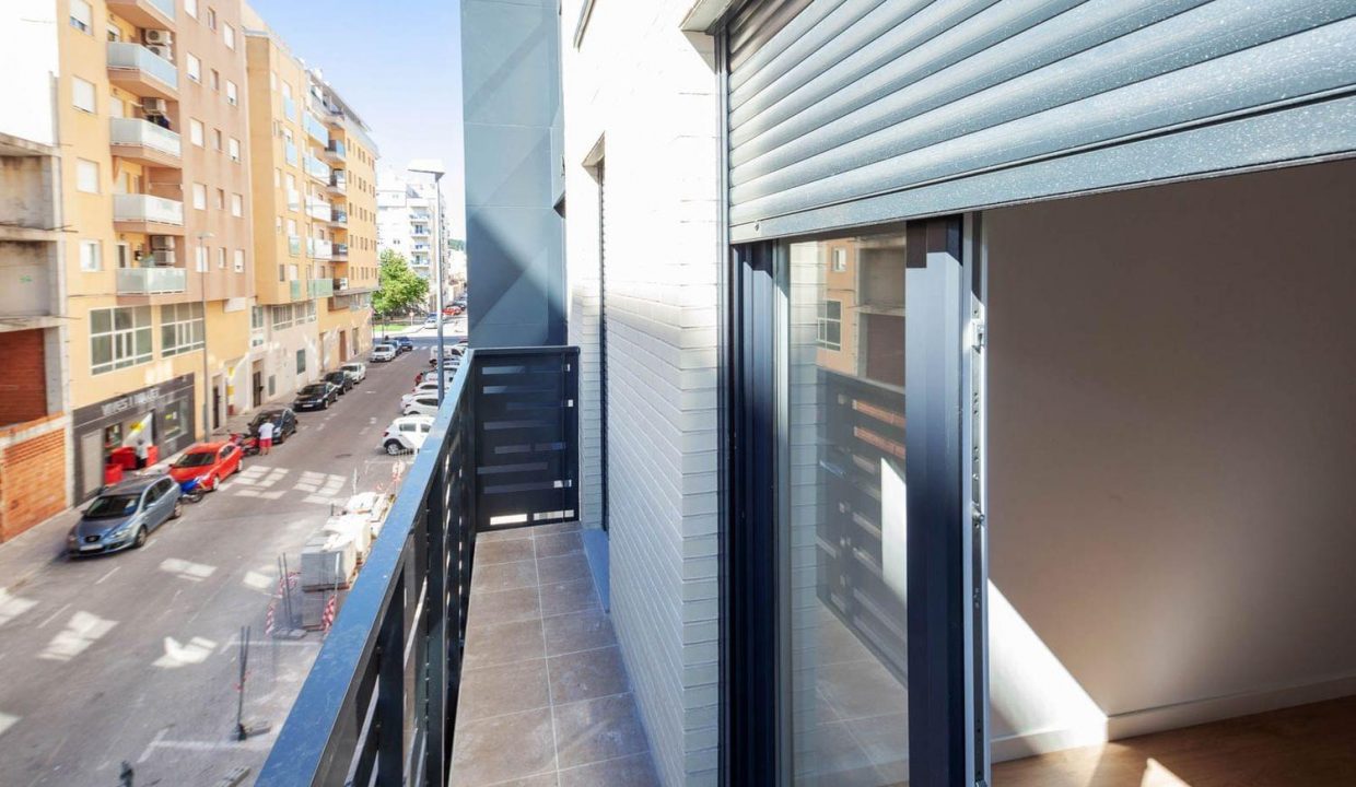 Promoción Oliva - Manuel Broseta, obra nueva en Oliva (Revista)