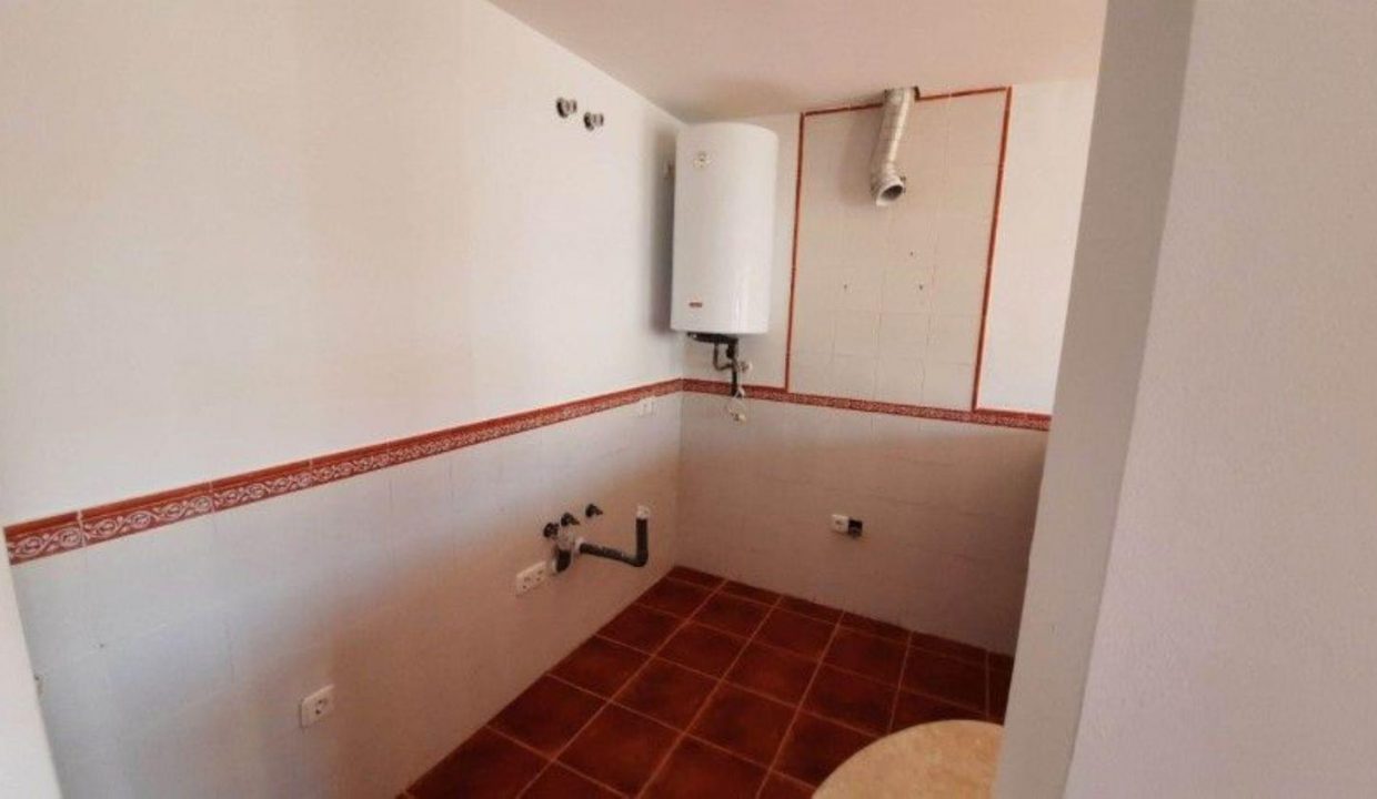 Promoción LÍNEA DE LA CONCEPCIÓN (LA), obra nueva en San Roque (Revista)