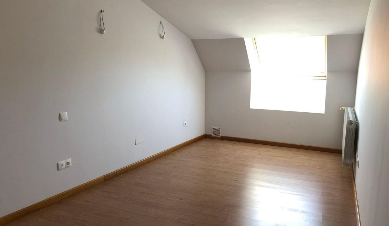 Promoción Promoción de tipologias Vivienda Garaje en venta REINOSA Cantabria, obra nueva en Reinosa (Revista)
