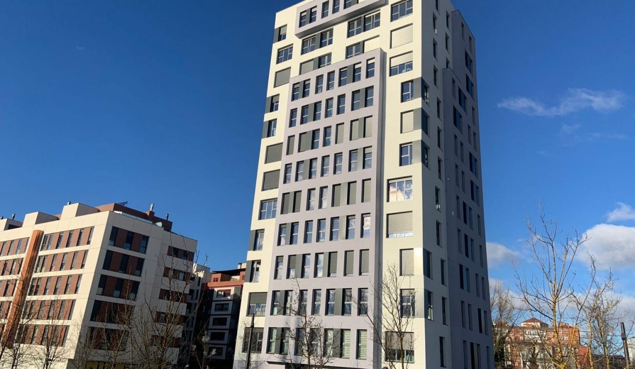 Promoción Torres de Fuentes Blancas, obra nueva en Burgos (Revista)