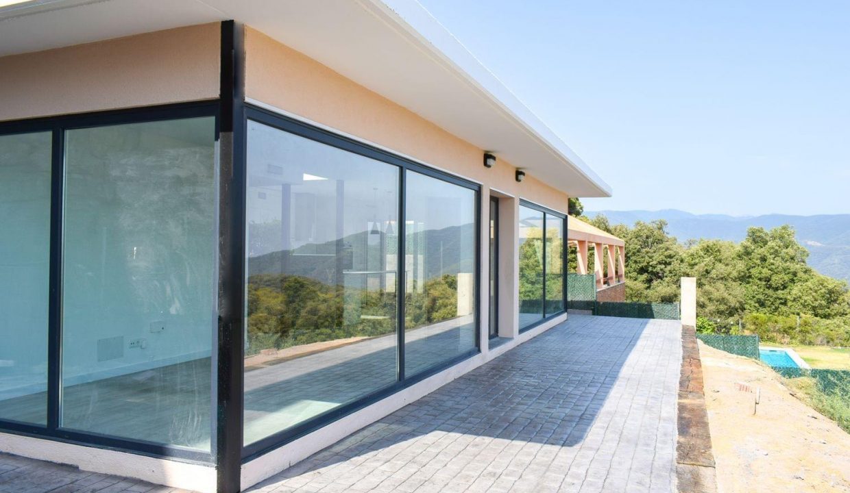 Promoción L'Ametlla Tarragó, obra nueva en l'Ametlla del Vallès (Revista)