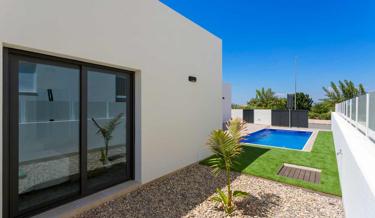 Promoción NUEVA DAYA VILLAS, obra nueva en Daya Nueva (Revista)