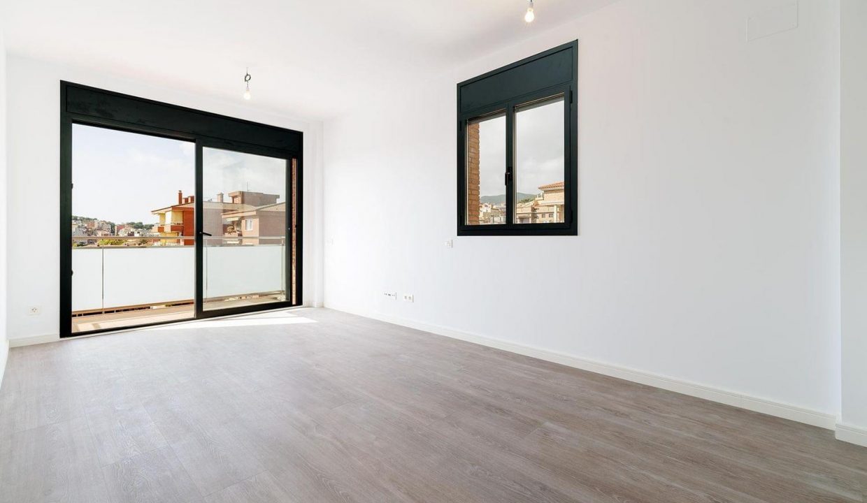 Promoción Ramón Otero Pedrayo 65, obra nueva en Castelldefels (Revista)