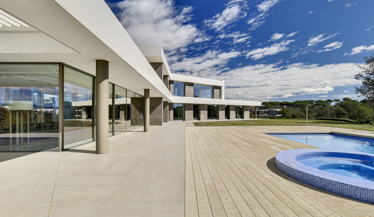 Promoción Villa Perla, obra nueva en la Selva de Mar (Revista)