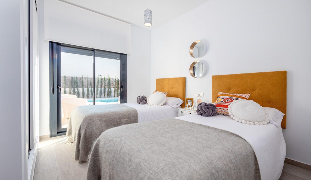 Promoción La Finca golf - Costa Blanca, obra nueva en Algorfa (Revista)
